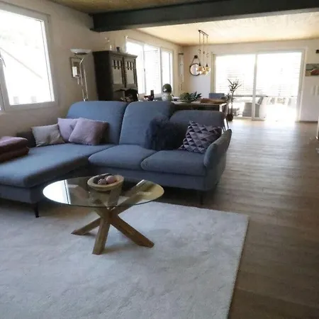 度假居 Welcoming Near 陶博比斯霍夫斯海姆